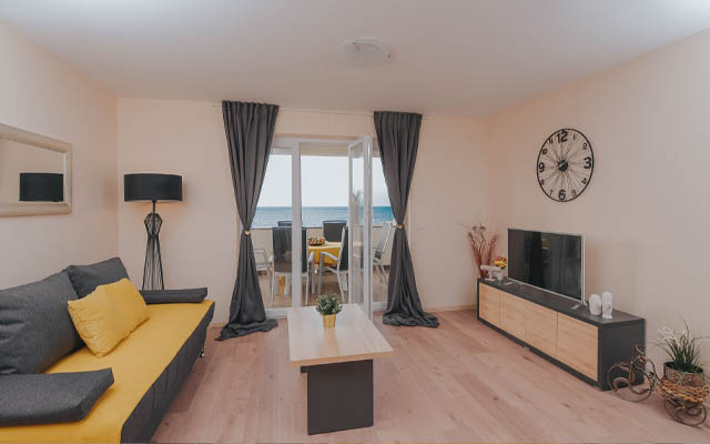 Pool Apartments Tolo