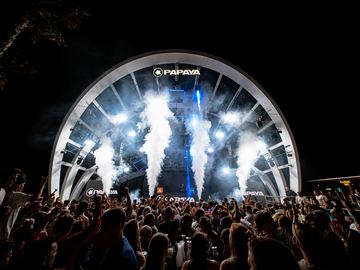 White smoke jets on the illuminated arch stage – Papaya Club, Zrće Beach